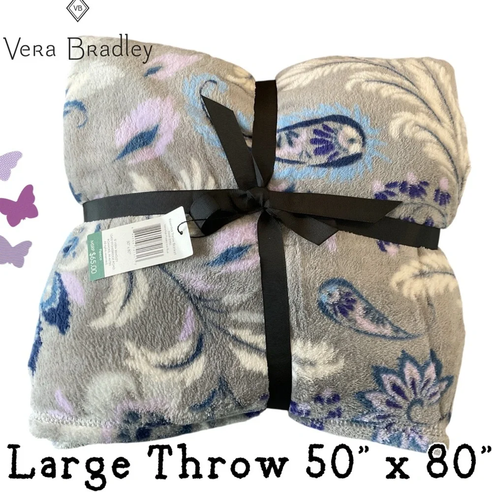 - 🌸 Vera Bradley NWT  50”x80 Throw Blanket